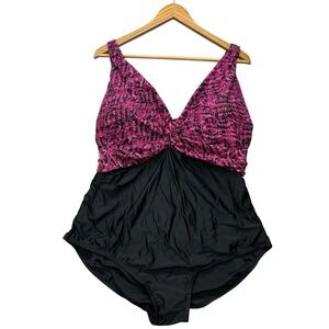 Caribbean Sand Womens Swimsuit 24W Pink Black One Piece Swim PL-CSTW